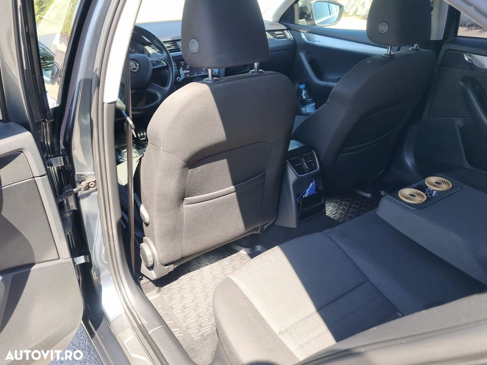 Skoda Octavia 1.8 TSI DSG Ambition - 22