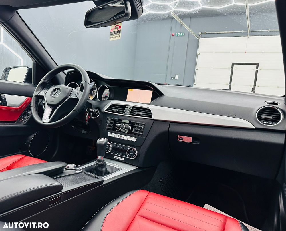 Mercedes-Benz C 200 CDI DPF (BlueEFFICIENCY) Avantgarde - 24