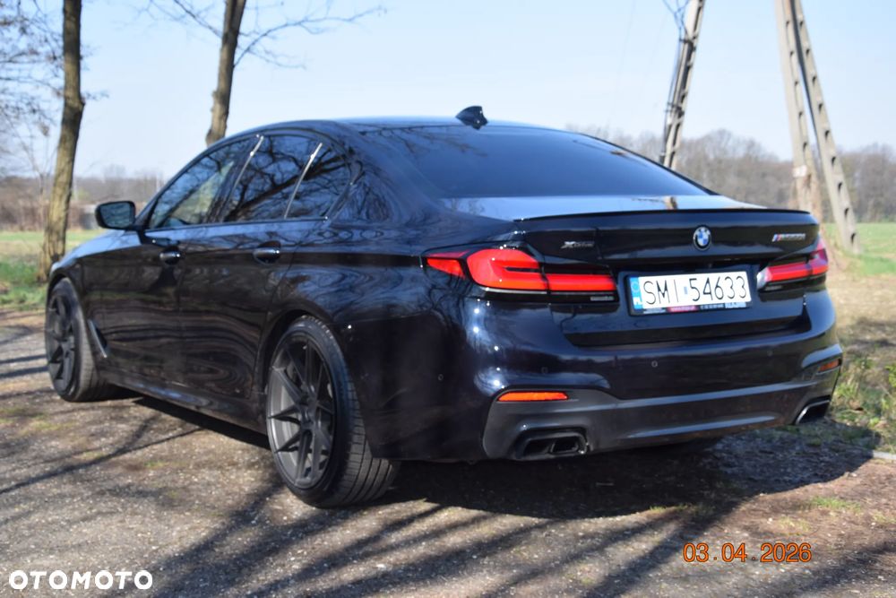 BMW Seria 5 M550i xDrive sport - 5