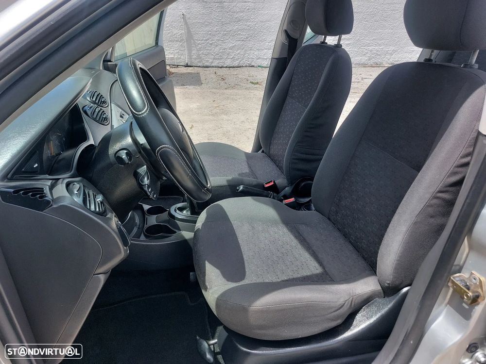 Ford Focus SW 1.4 X-Trend - 10