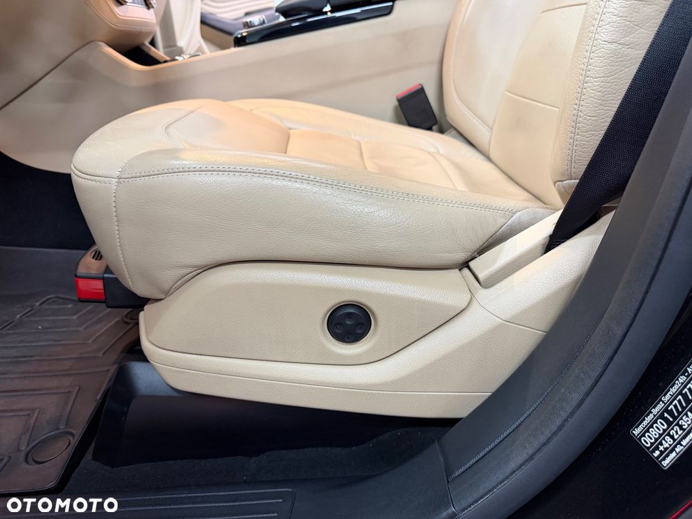 Mercedes-Benz GLE - 24