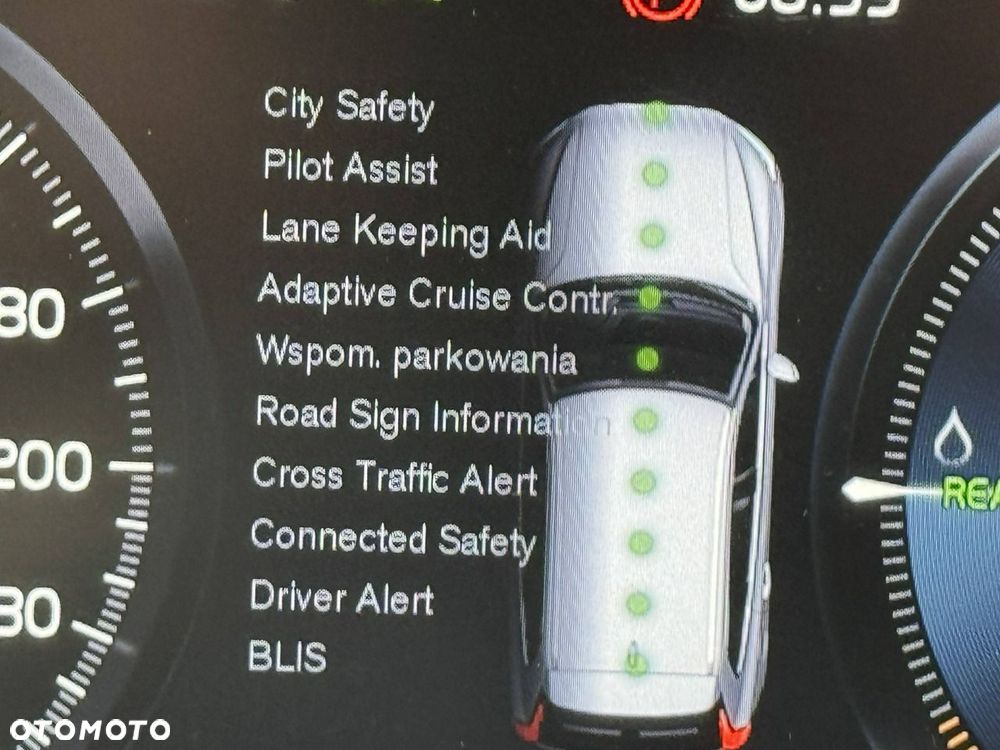 Volvo XC 60 - 23
