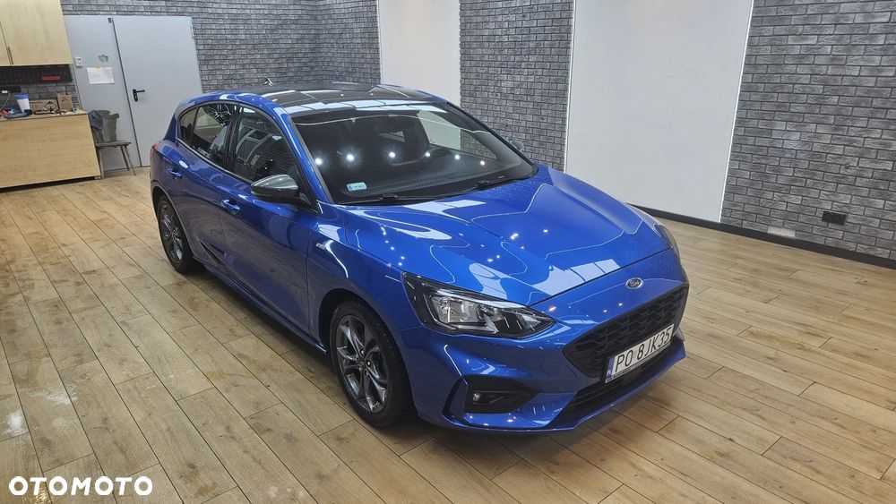 Ford Focus 1.5 EcoBoost ST-Line - 1