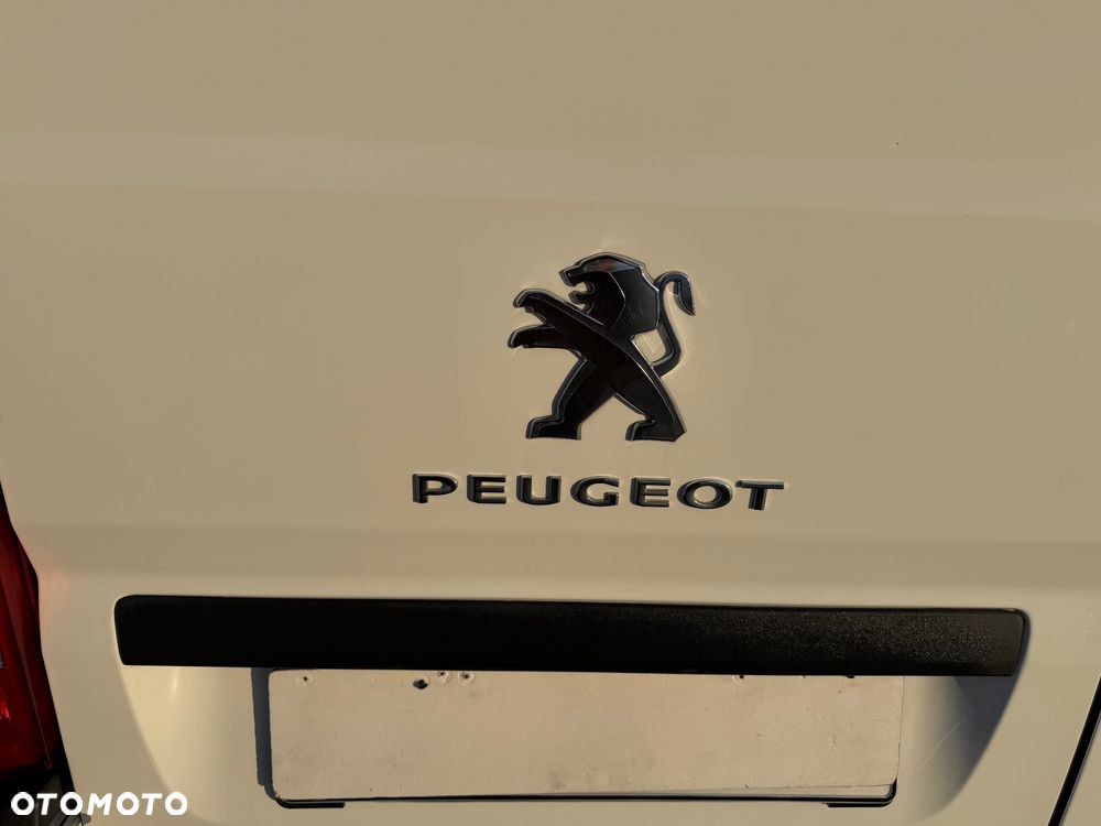 Peugeot BOXER - 32