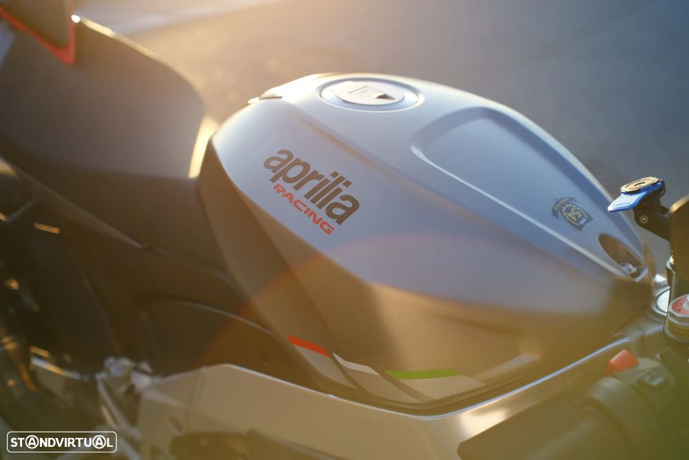 Aprilia RSV 4 - 3