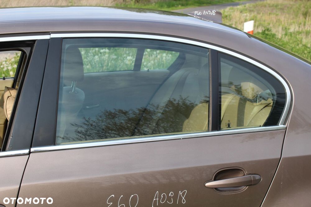 LISTWY OZDOBNE DRZWI CHROM LINE BMW 5 E60 KOMPLET - 3