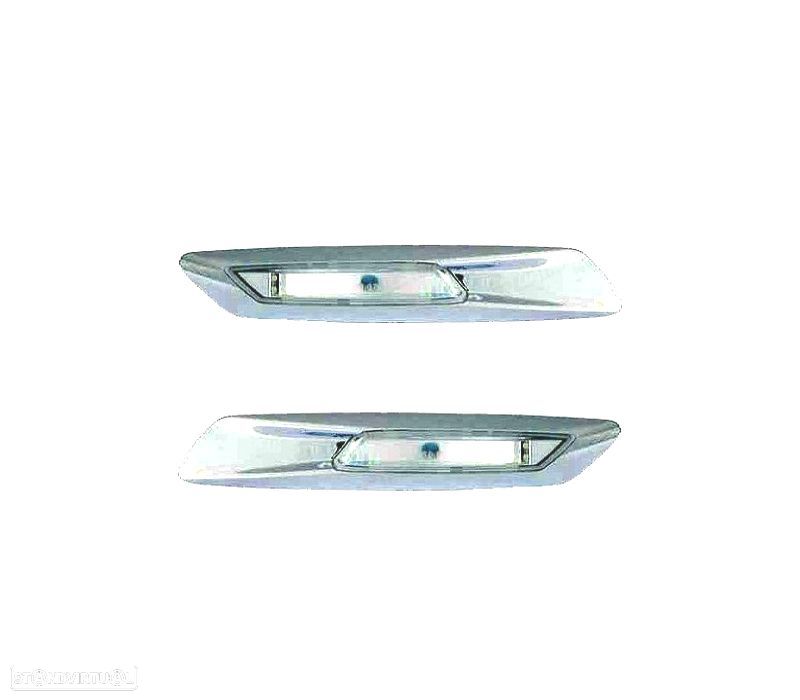 PISCAS LATERAIS BMW F10 F11 10-13 LED BRANCO - 1