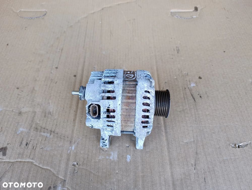 NISSAN JUKE I F15 1.6 B ALTERNATOR 12V 110A 231001KA1A - 1