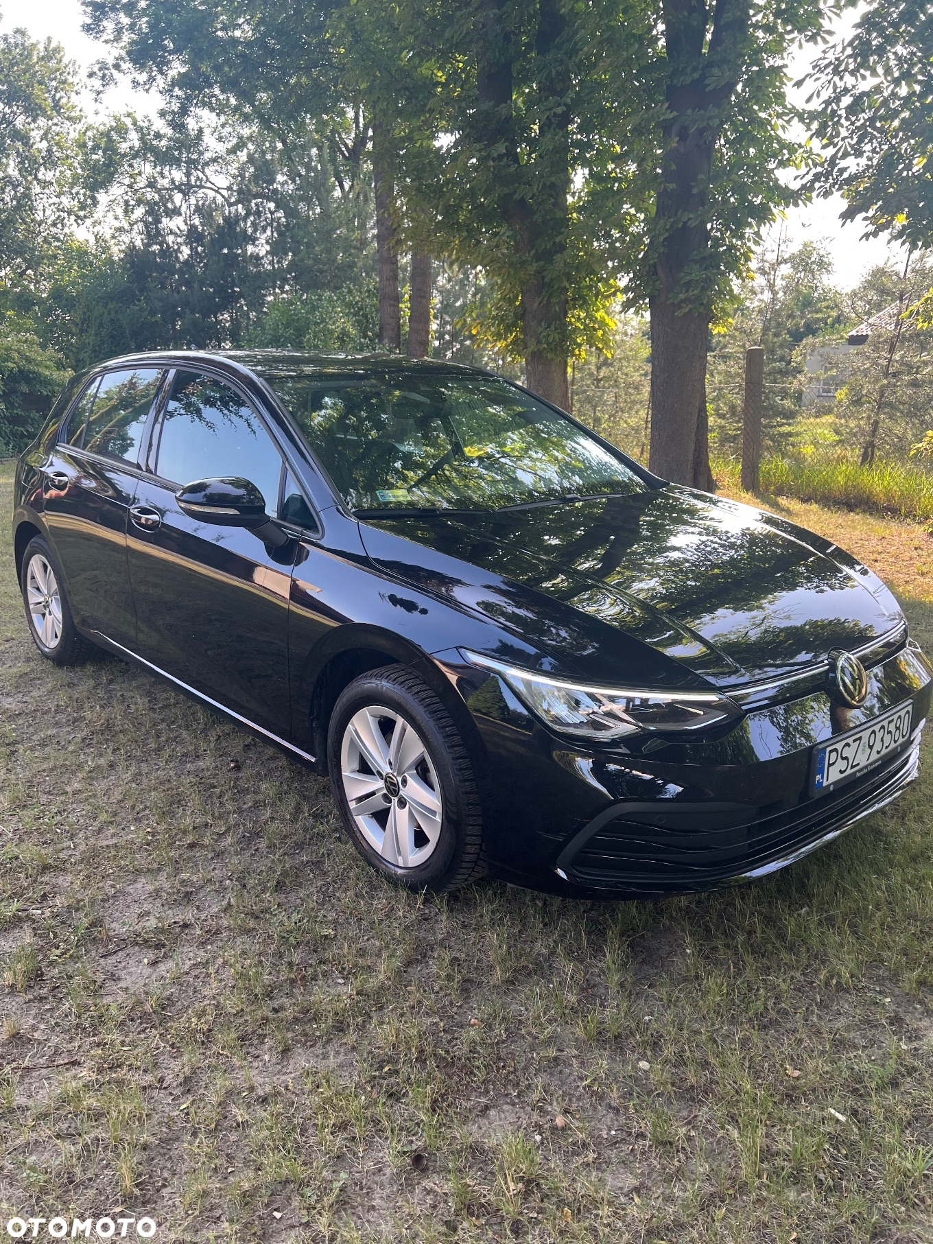 Volkswagen Golf VIII 1.5 eTSI EVO Active DSG - 4