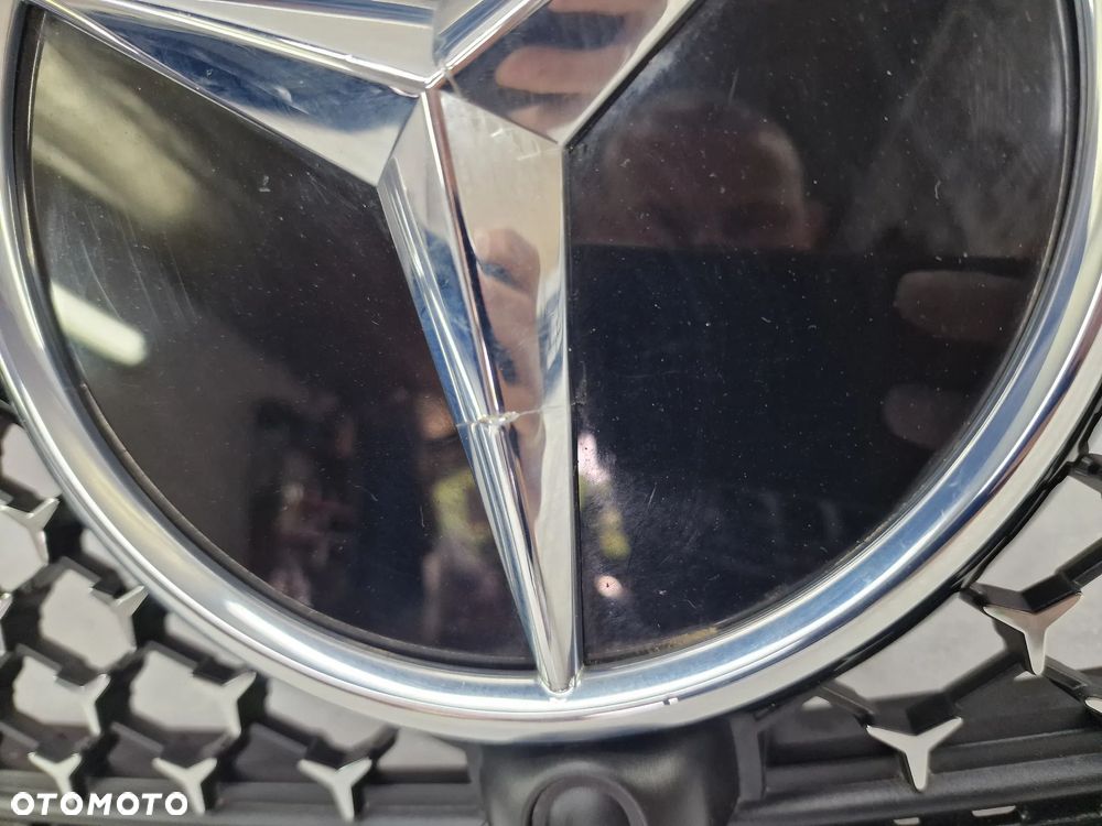 MERCEDES C-KLASSA W206 AMG 21- KOMPLETNA ATRAPA / GRILL PRZEDNI PRZÓD ( BEZ KAMERY ) , NR A2068882100 , NR AUKCJI GL506 - 8