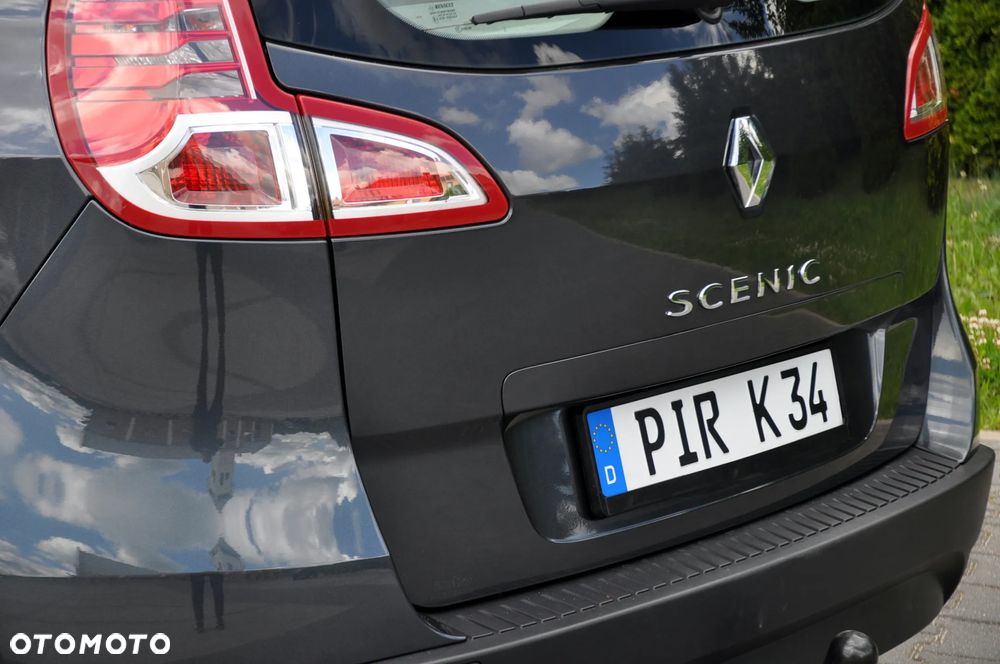 Renault Scenic 1.6 16V Luxe Privilege - 16