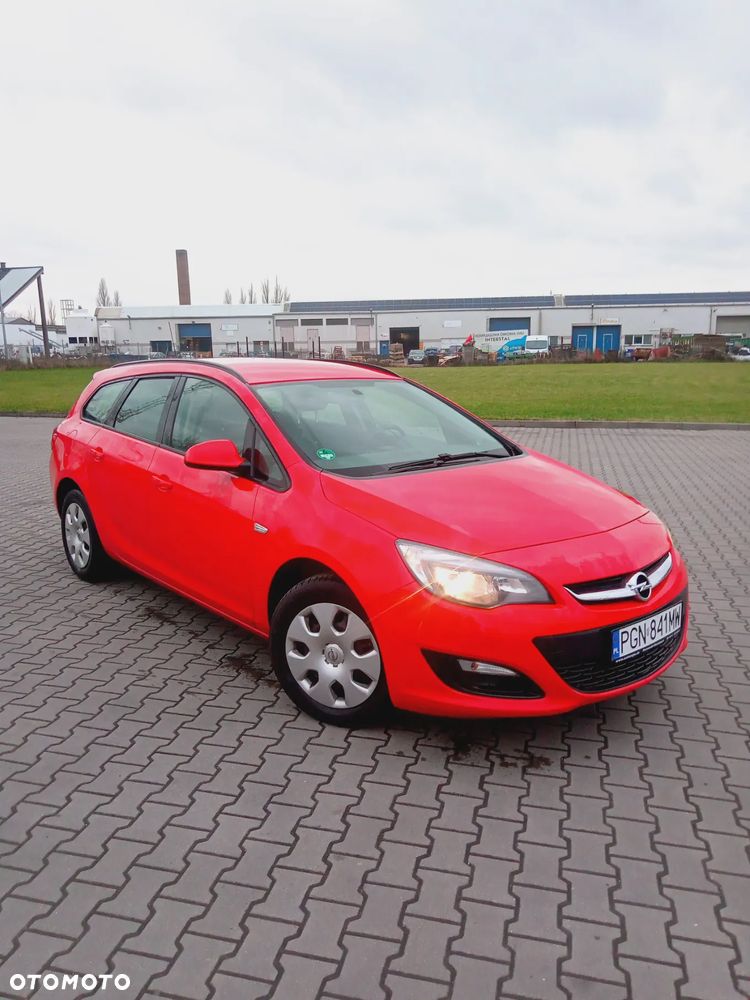 Opel Astra 1.6 Essentia - 1