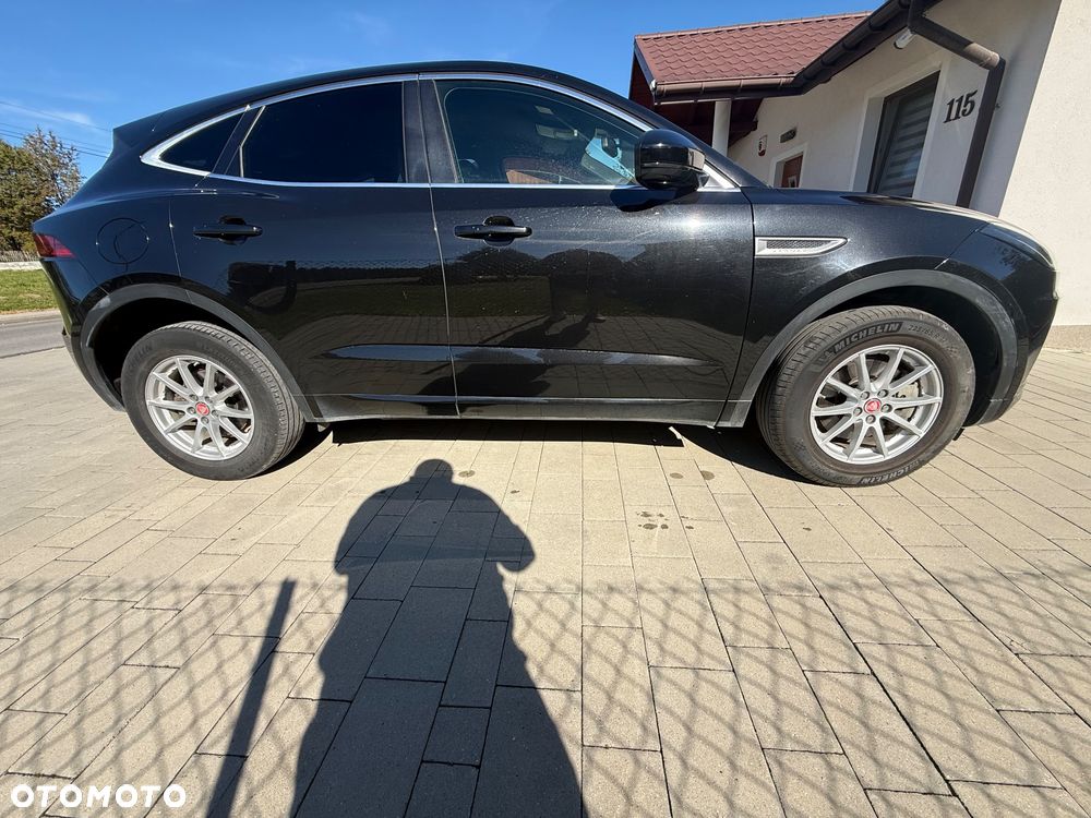 Jaguar E-Pace - 4