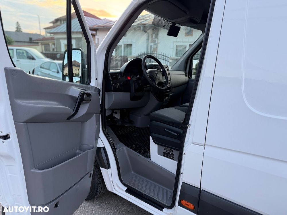 Volkswagen Crafter - 5
