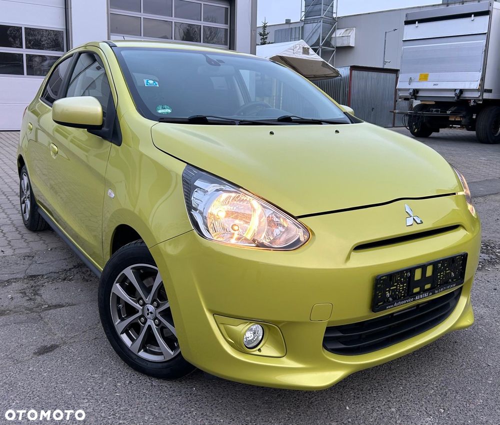 Mitsubishi Space Star 1.2 Clear Tec Color - 2