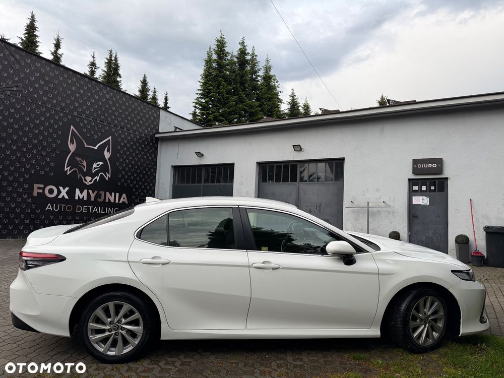 Toyota Camry 2.5 Hybrid Comfort CVT - 5