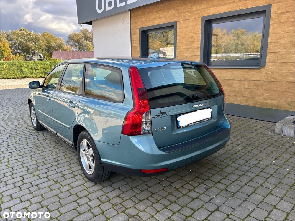 Volvo V50 1.6D DPF DRIVe Kinetic - 19