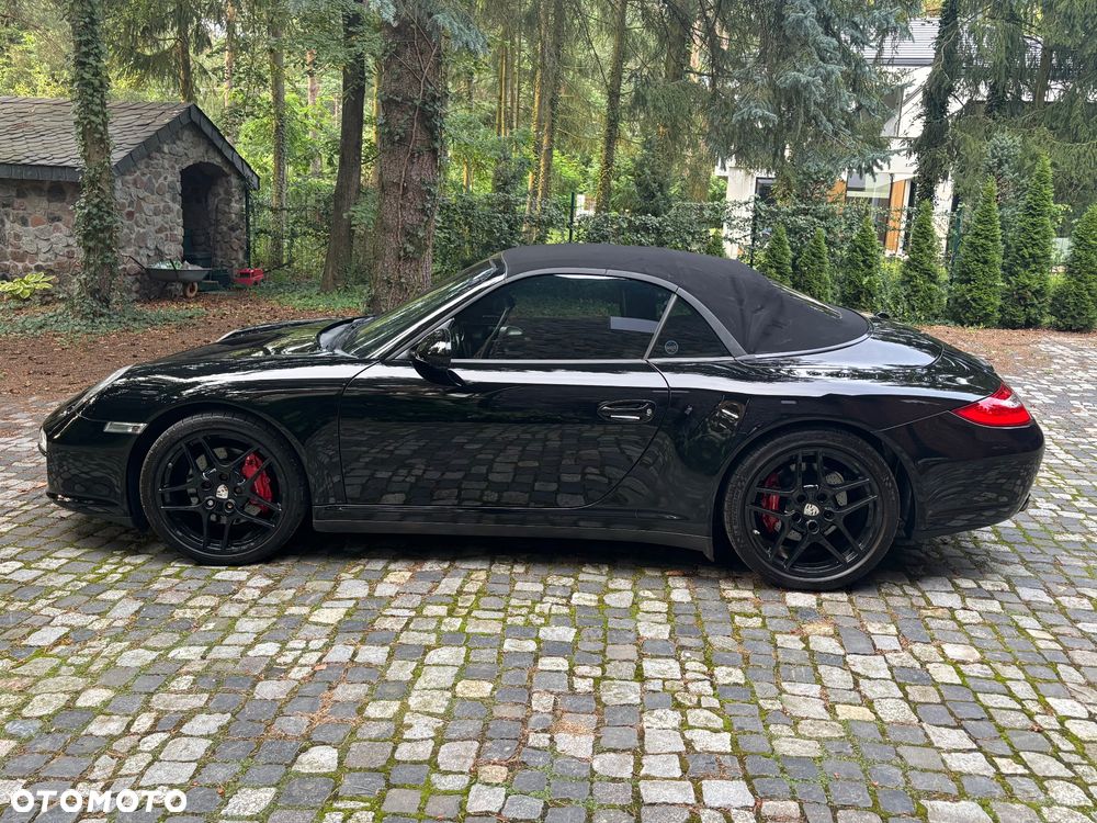 Porsche 911 2009 photo 2