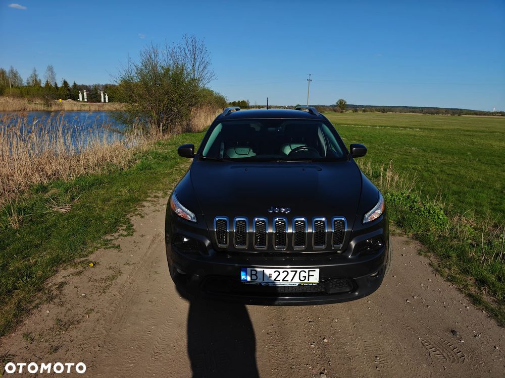 Jeep Cherokee - 6