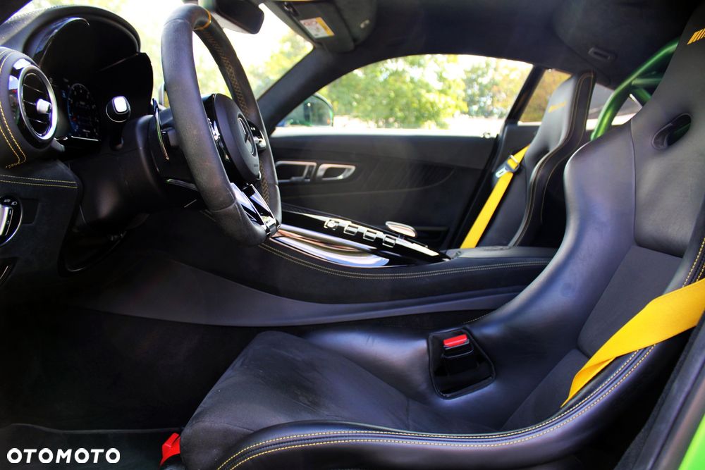 Mercedes-Benz AMG GT R - 7