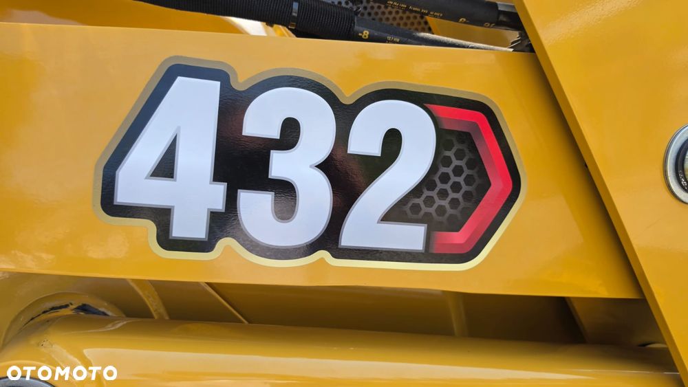 Caterpillar KOPARKO ŁADOWARKA CAT 432. 101 KONI. AUTOMATYCZNA SKRZYNIA BIEGÓW.  JOYSTICK. 3 ŁYŻKI. ROK PRODUKCJI 2023. KUPOWANA I ODBIERANA W 2024. BARDZO MAŁY PRZEBIEG JEDYNE 325 MTh. KLIMATYZACJA.  WEBASTO. STAN JAK FABRYCZNIE NOWA - 14