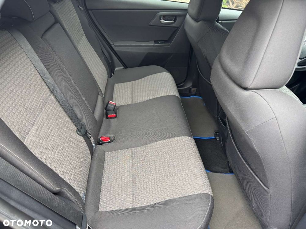 Toyota Auris Hybrid 135 Prestige - 26
