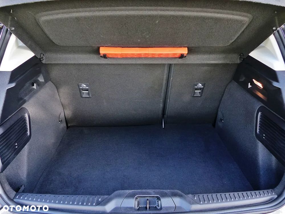 Ford Focus 1.0 EcoBoost Hybrid ACTIVE STYLE - 11