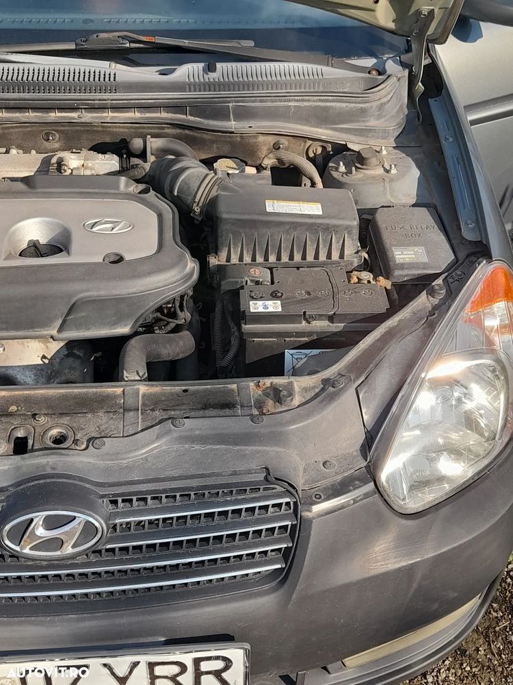 Hyundai Accent MC 1.6 DOHC GLS FULL - 6