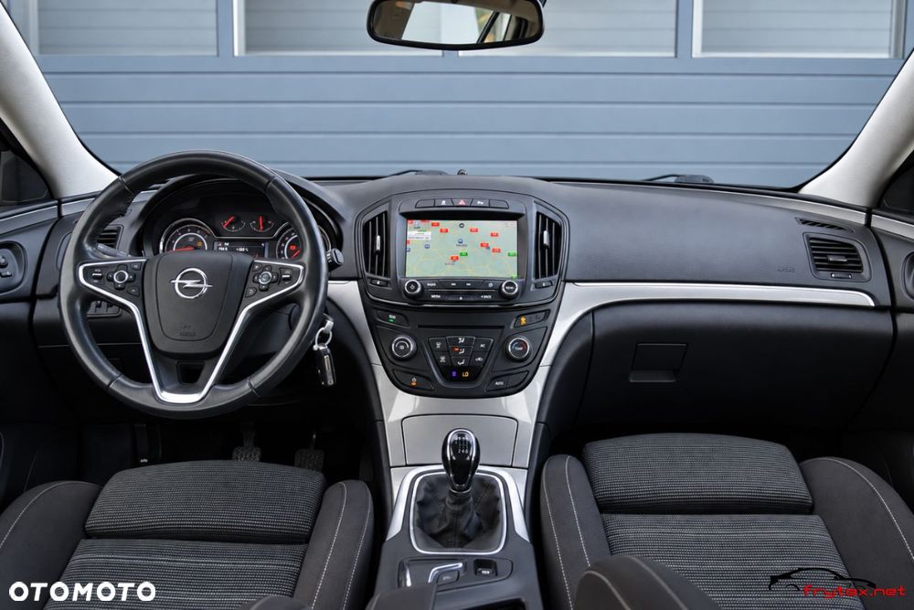 Opel Insignia - 35
