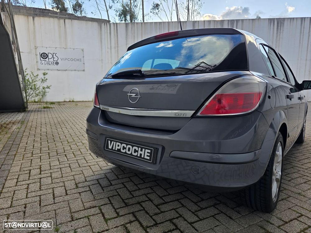 Opel Astra 1.3 CDTI Cosmo - 33
