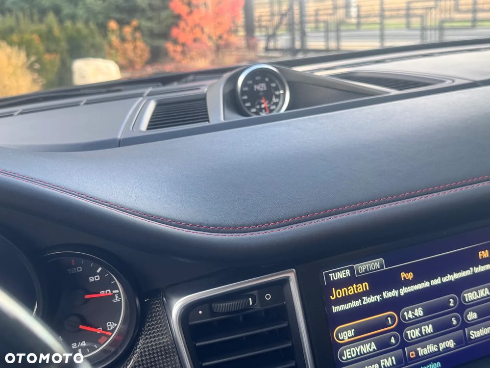 Porsche Panamera - 20