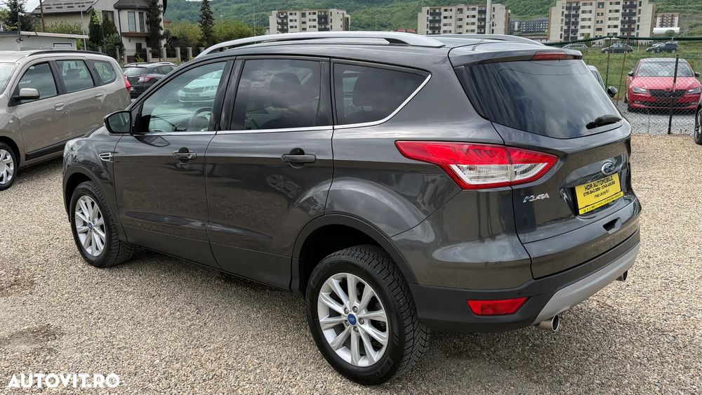 Ford Kuga 2.0 TDCi 4WD Powershift Titanium - 20