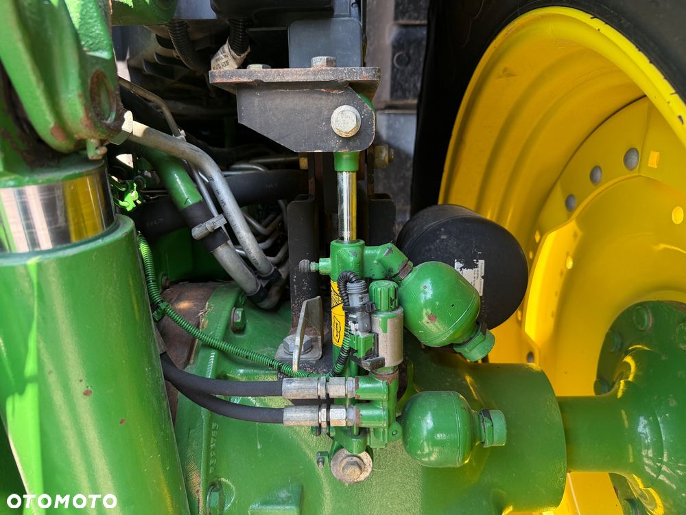 John Deere 6195R - 6