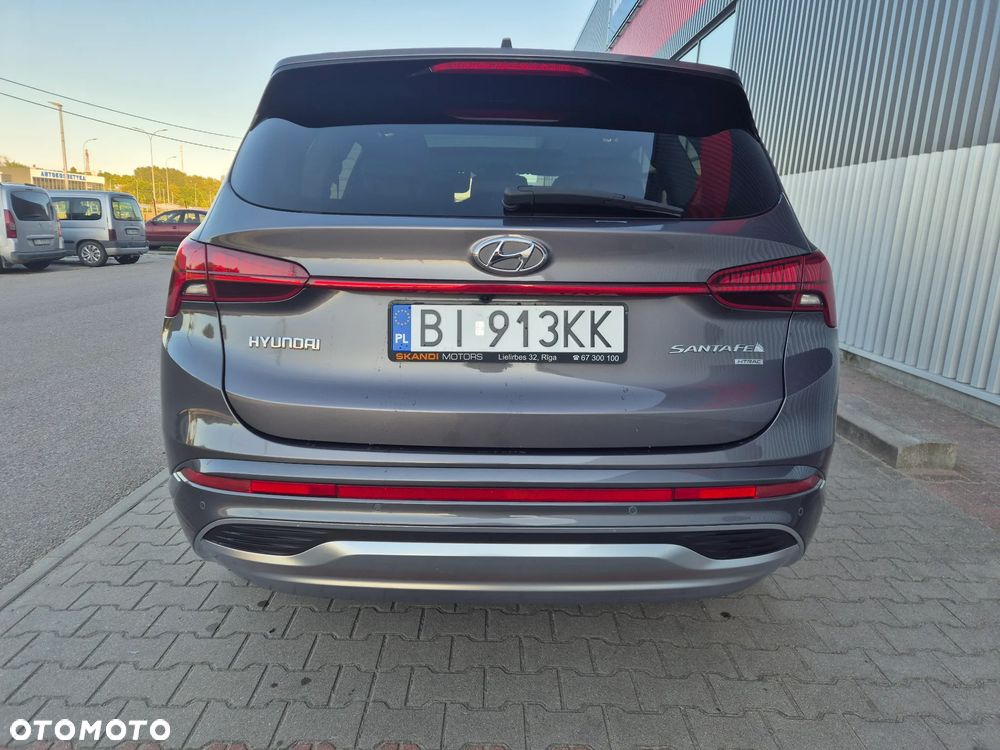 Hyundai Santa Fe - 9
