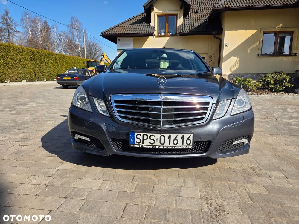 Mercedes-Benz Klasa E 350 CDI 4-Matic BlueEff Avantgarde - 13
