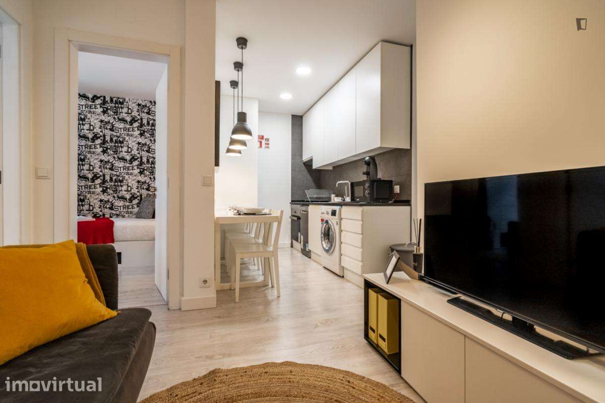 Quarto - localizado em Campolide Lisbon - Grande imagem: 4/22
