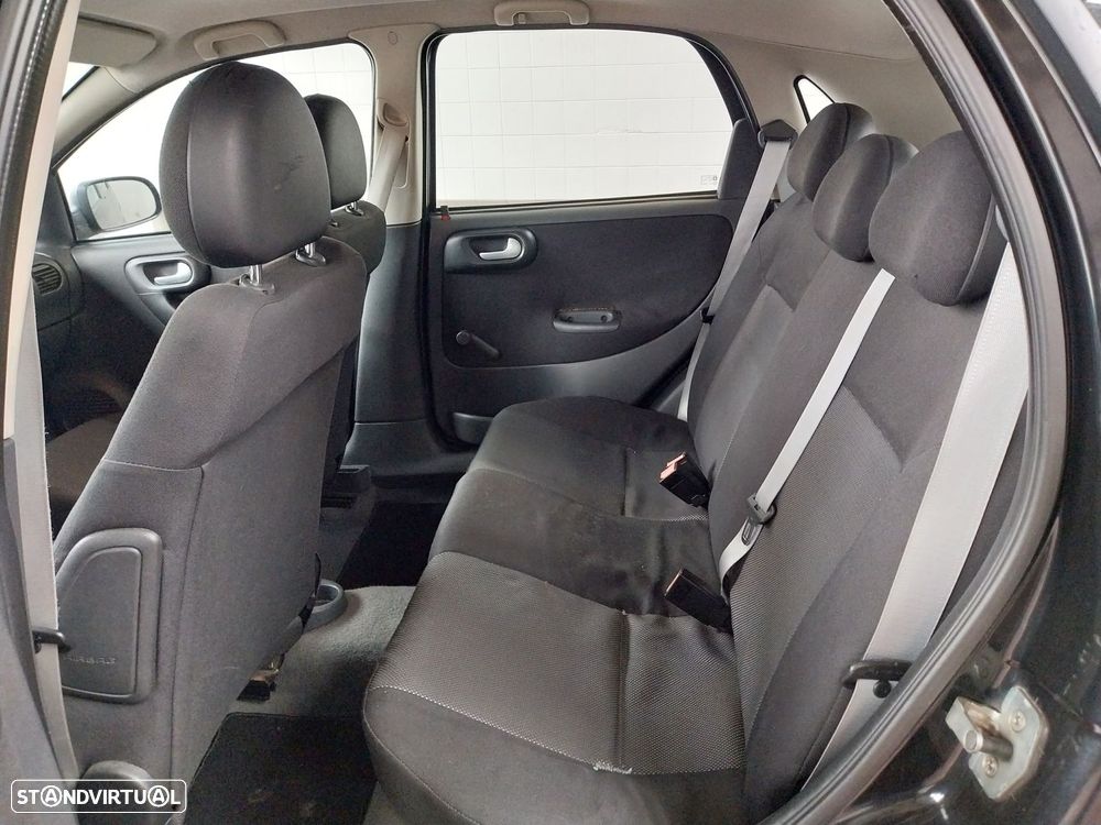 Opel Corsa 1.2 Twinport Silver Plus - 8