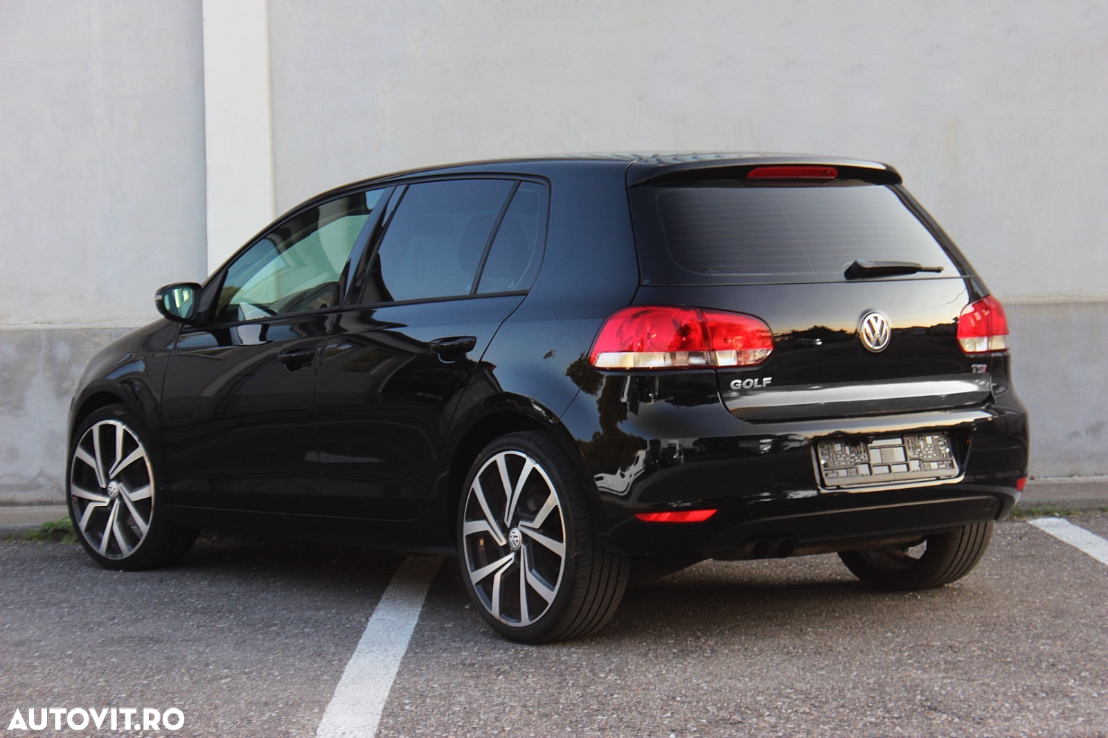 Volkswagen Golf 1.4 TSI BlueMotion Technology Comfortline - 4