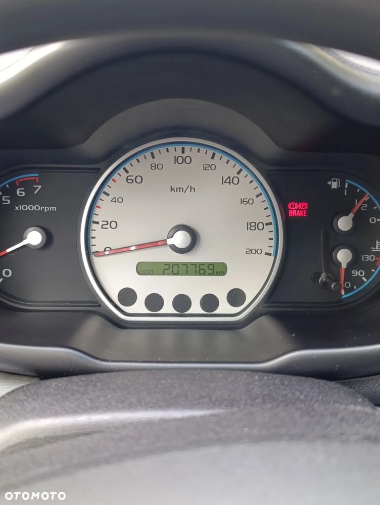 Hyundai i10 1.1 Classic - 5