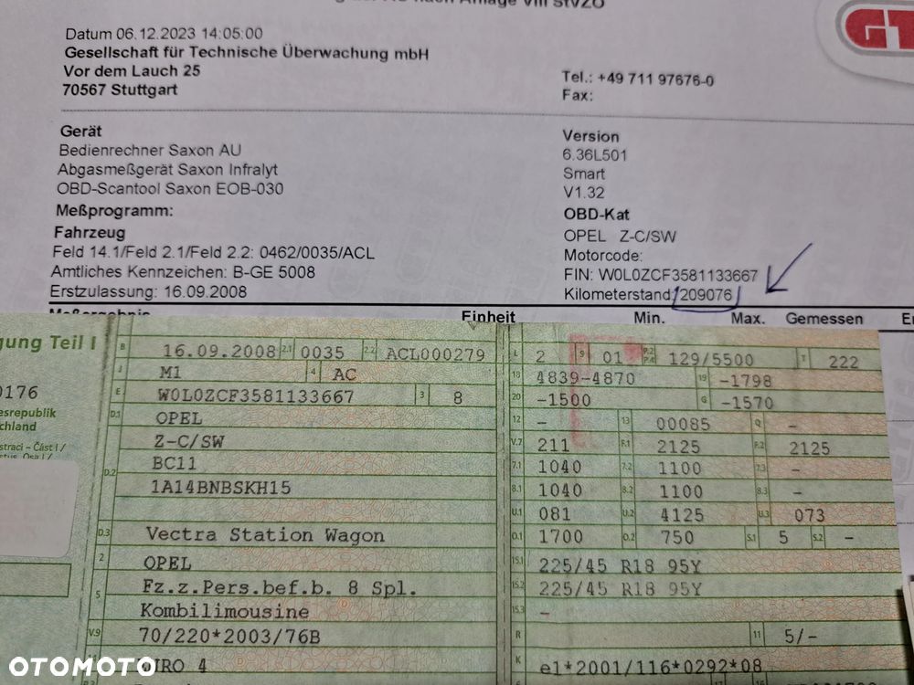 Opel Vectra 2.0 Turbo Cosmo Plus - 37