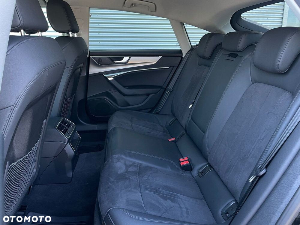 Audi A7 Sportback - 13