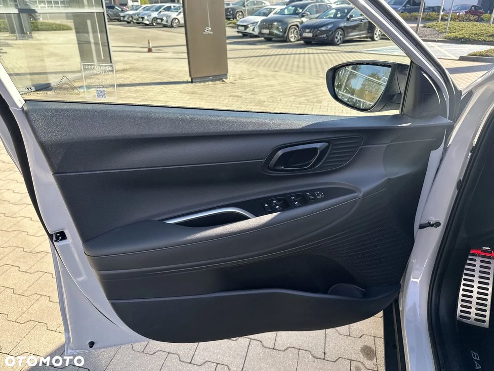 Hyundai Bayon 1.0 T-GDI Smart Black - 16