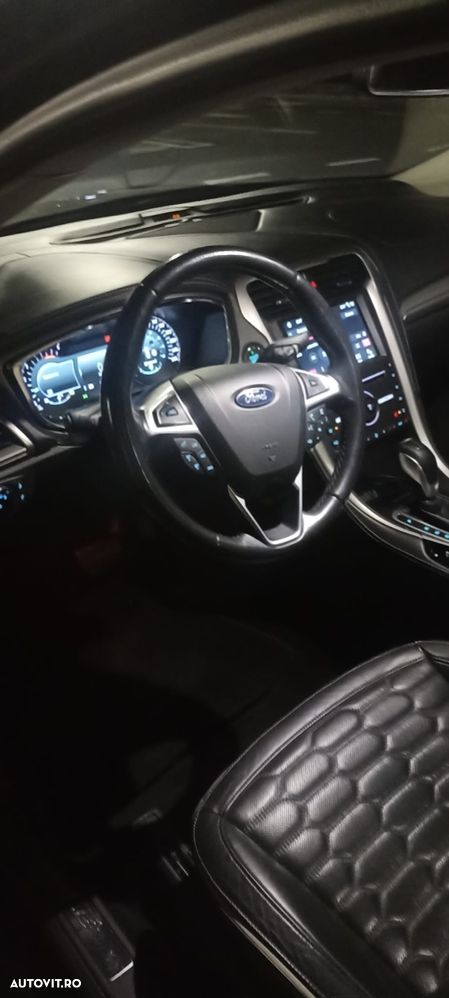 Ford Mondeo 2.0 TDCi PowerShift-Aut Allrad Vignale - 26