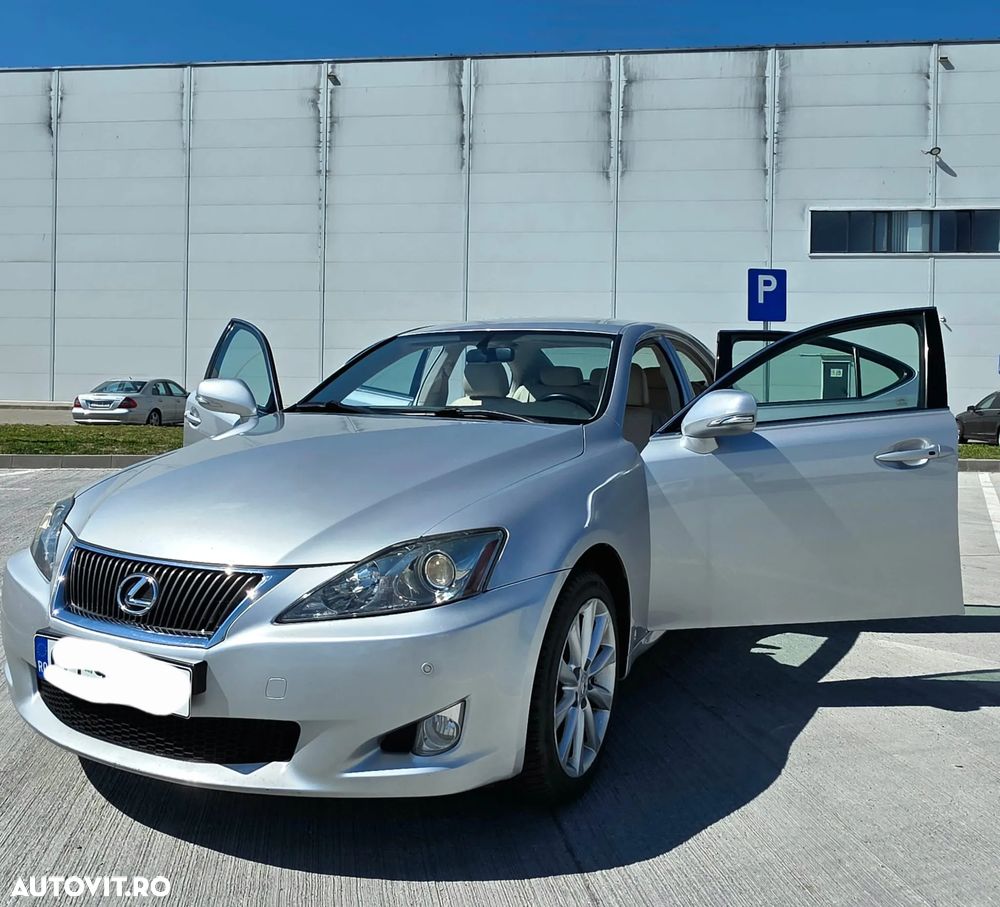 Lexus Seria IS 220d Luxury - 2