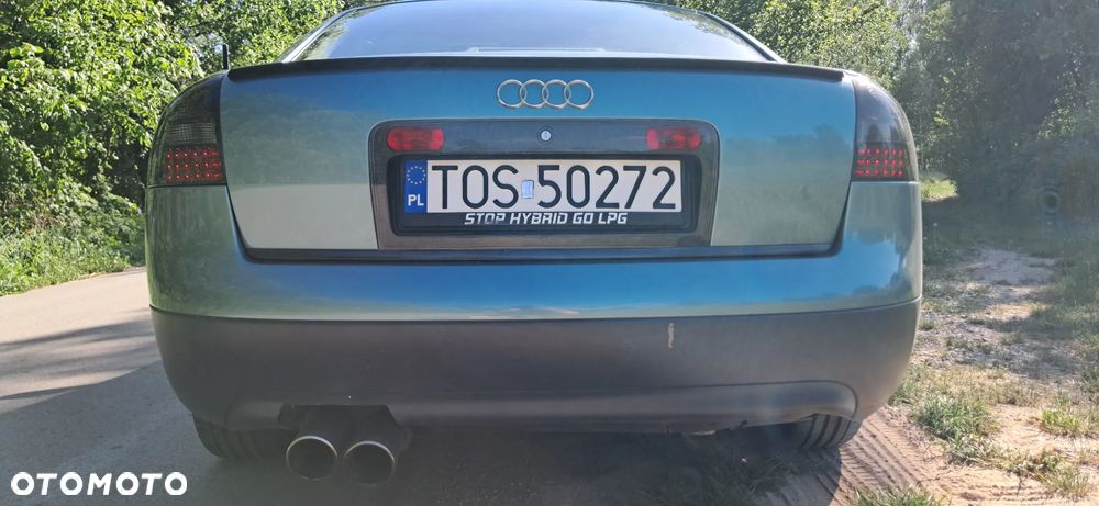 Audi A6 Limousine 2.4 - 15