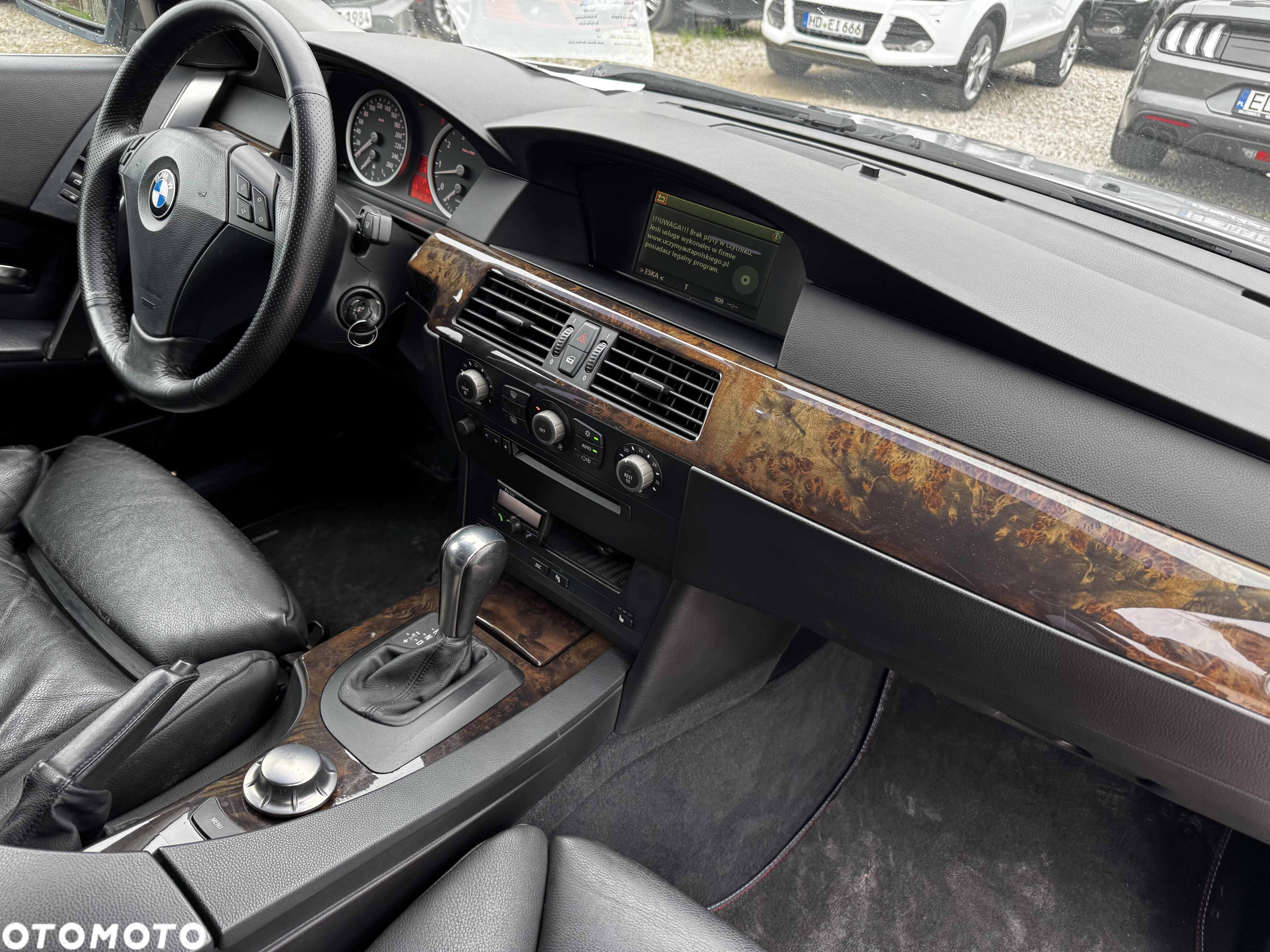 BMW Seria 5 - 38