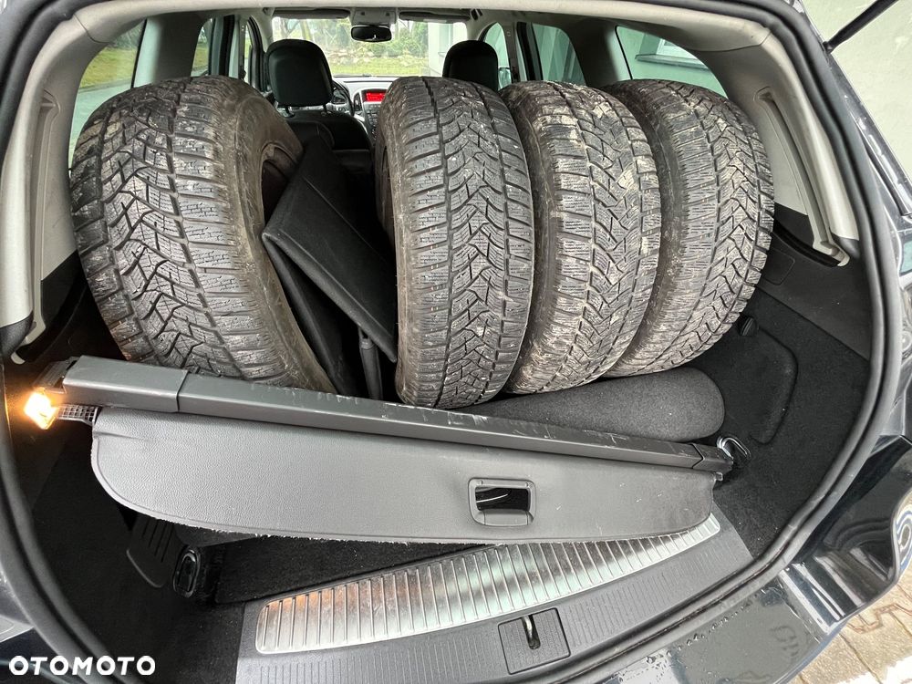 Opel Astra 1.6 Turbo Innovation - 8