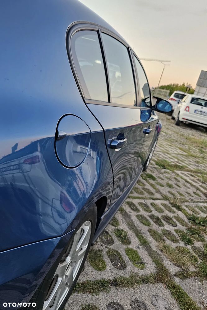 BMW Seria 1 116i - 11