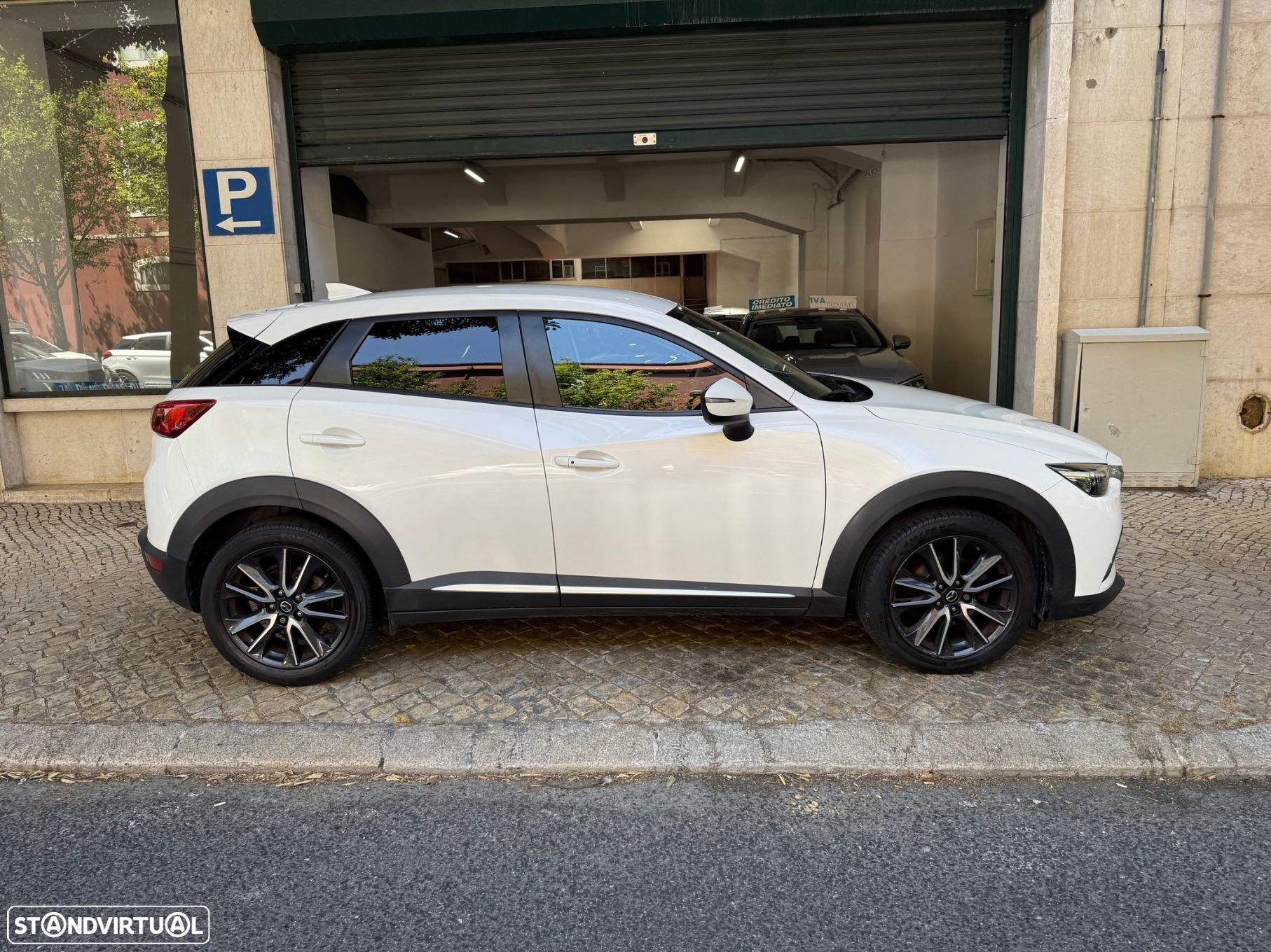 Mazda CX-3 1.5 Sky.Excellence HT Leather White Navi - 2