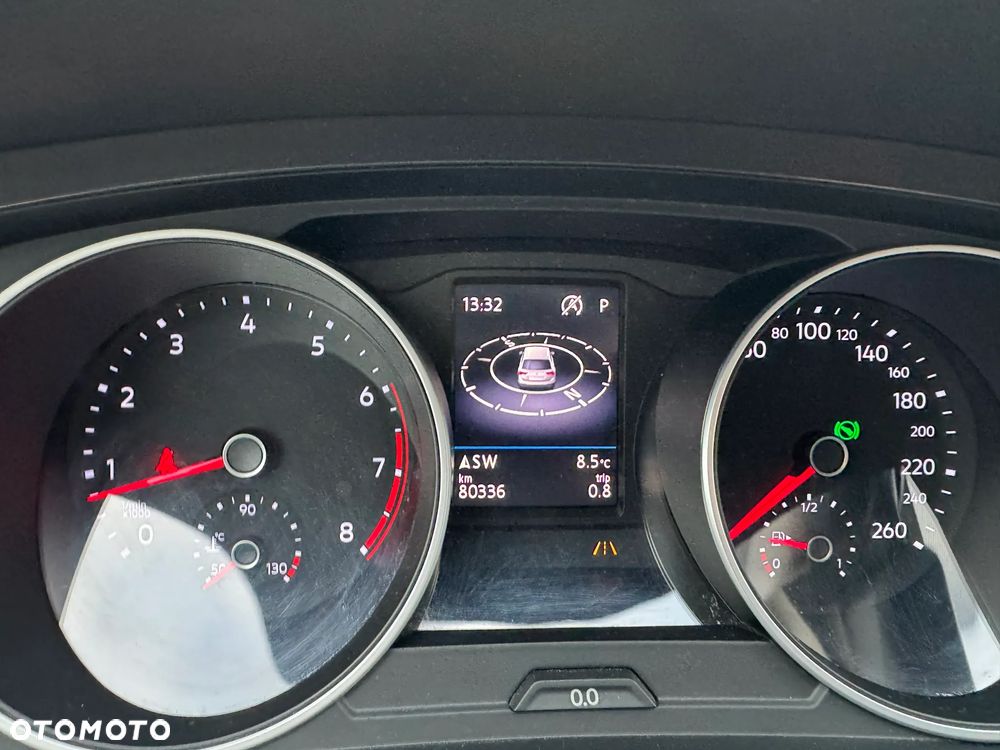 Volkswagen Tiguan - 15